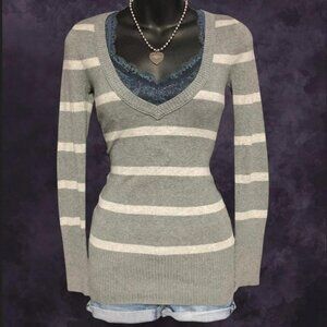 Aeropostale Striped Grunge V-Neck